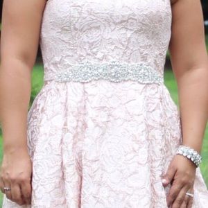 Beautiful evening dress. Excellent condition.